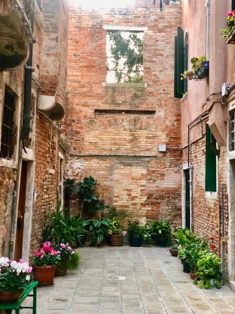 Garibaldi Suite Venedig Exterior foto